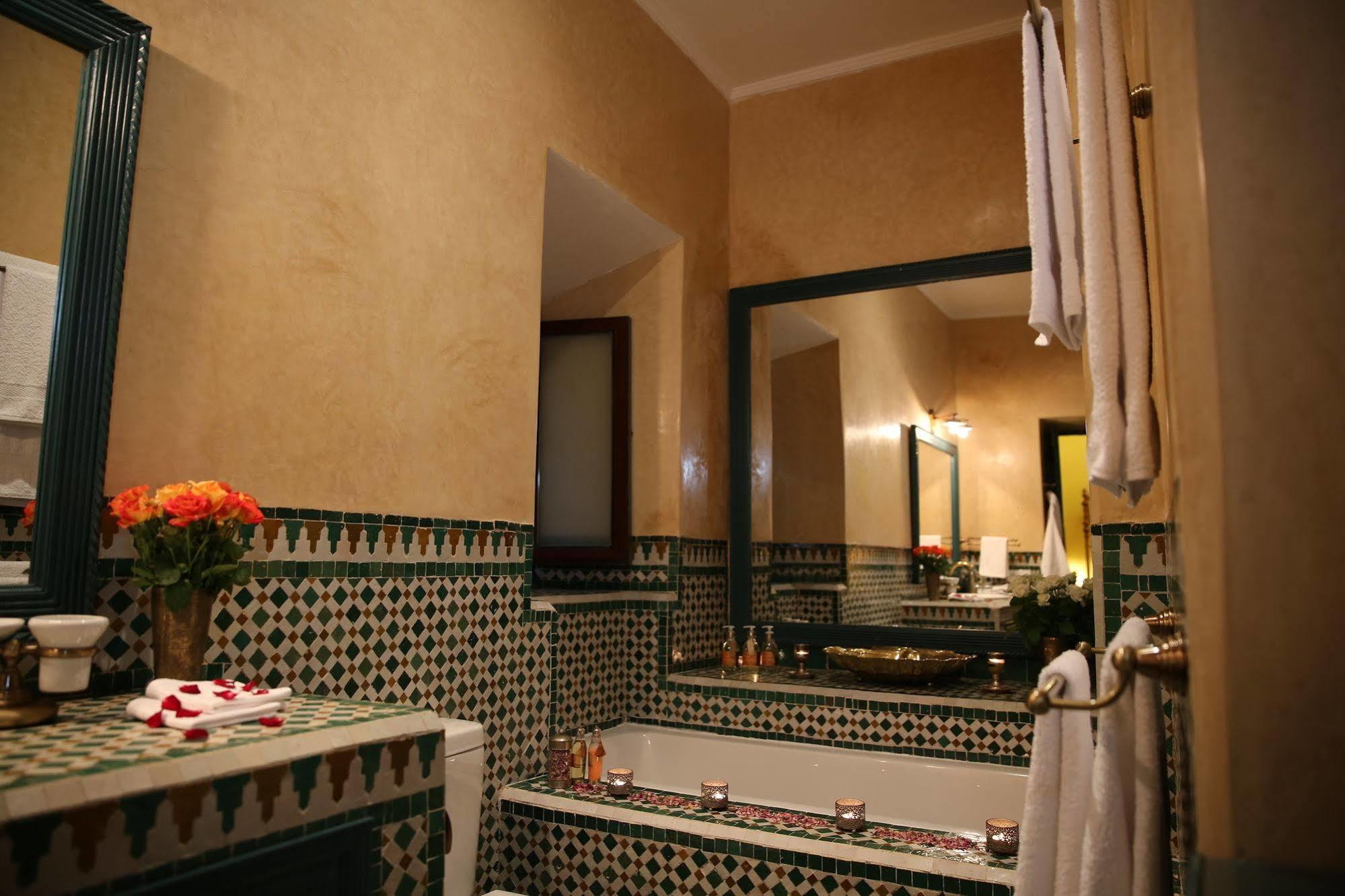 Palais Riad Lamrani Marrakesh Exteriör bild